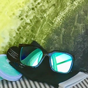 QUAY AUSTRALIA GENESIS MIRROR SUNNIES!!